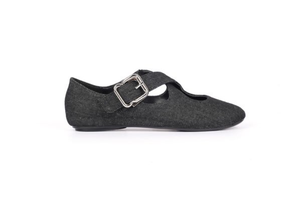 Elegant Denim Flats with Comfortable Buckle Detail - Image 3